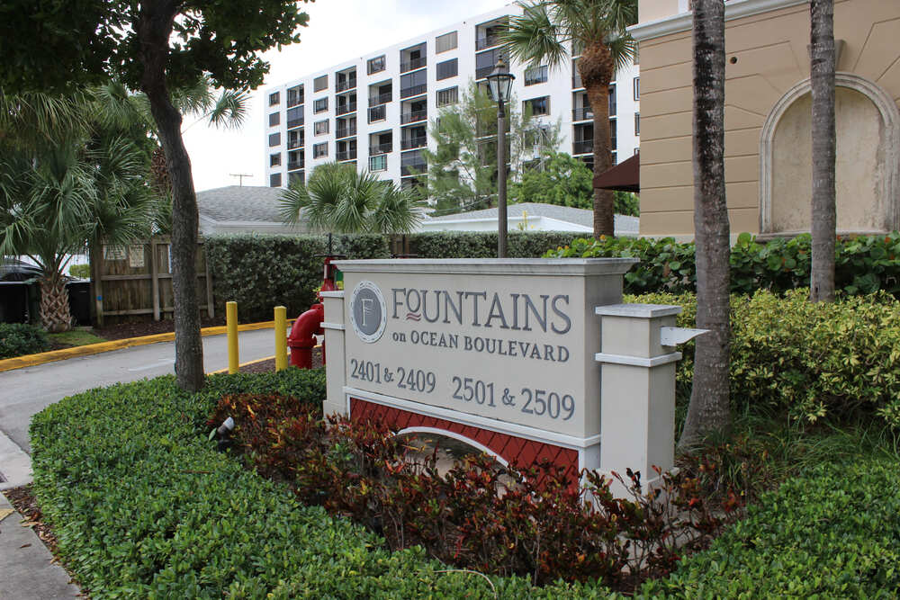 The Fountains on Ocean Blvd - 1